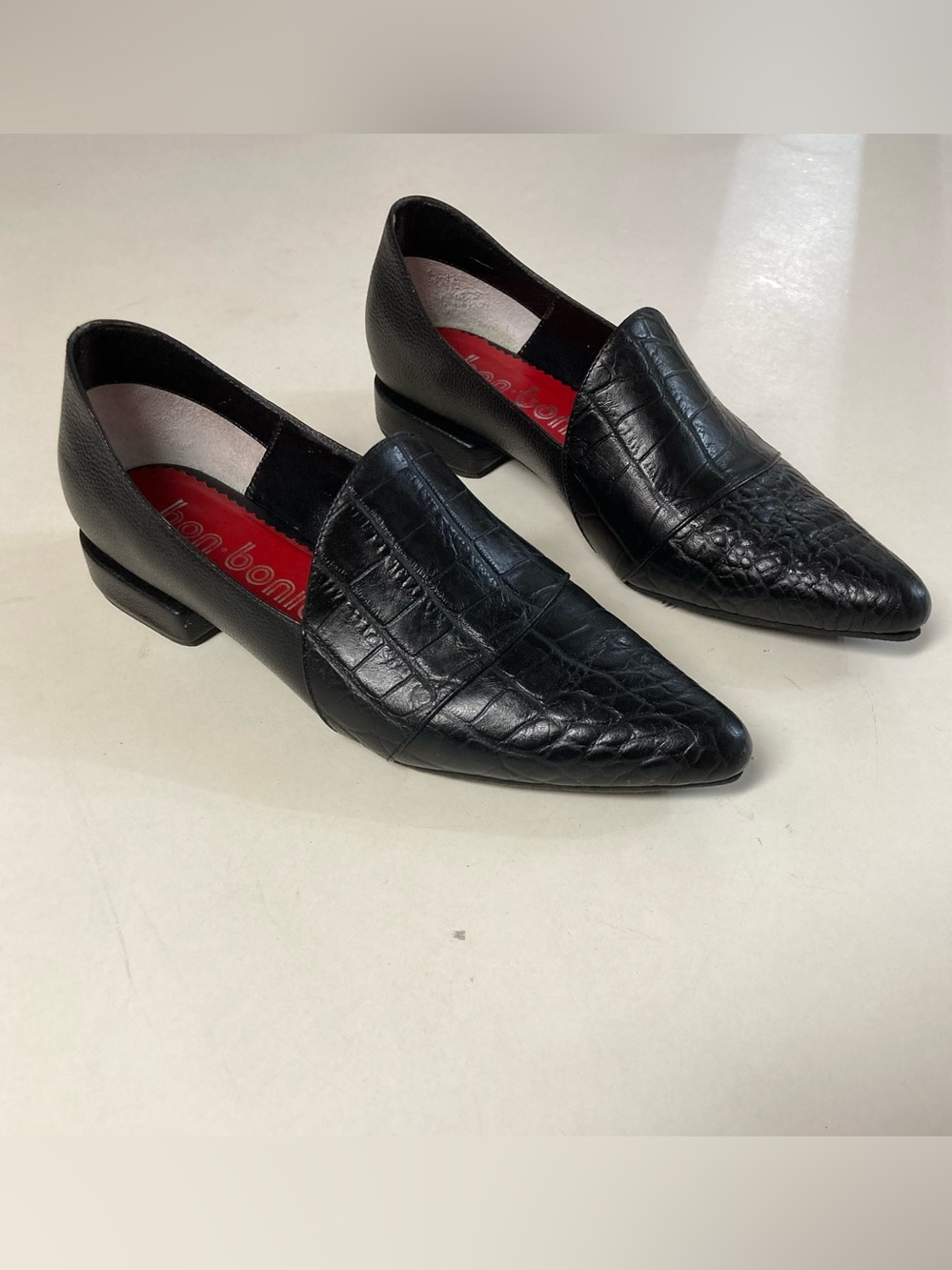 Bon Bonite Croc Black Leather Loafers